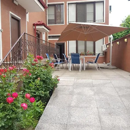 Apartment Camera Oglinzi National Arena Bukarest